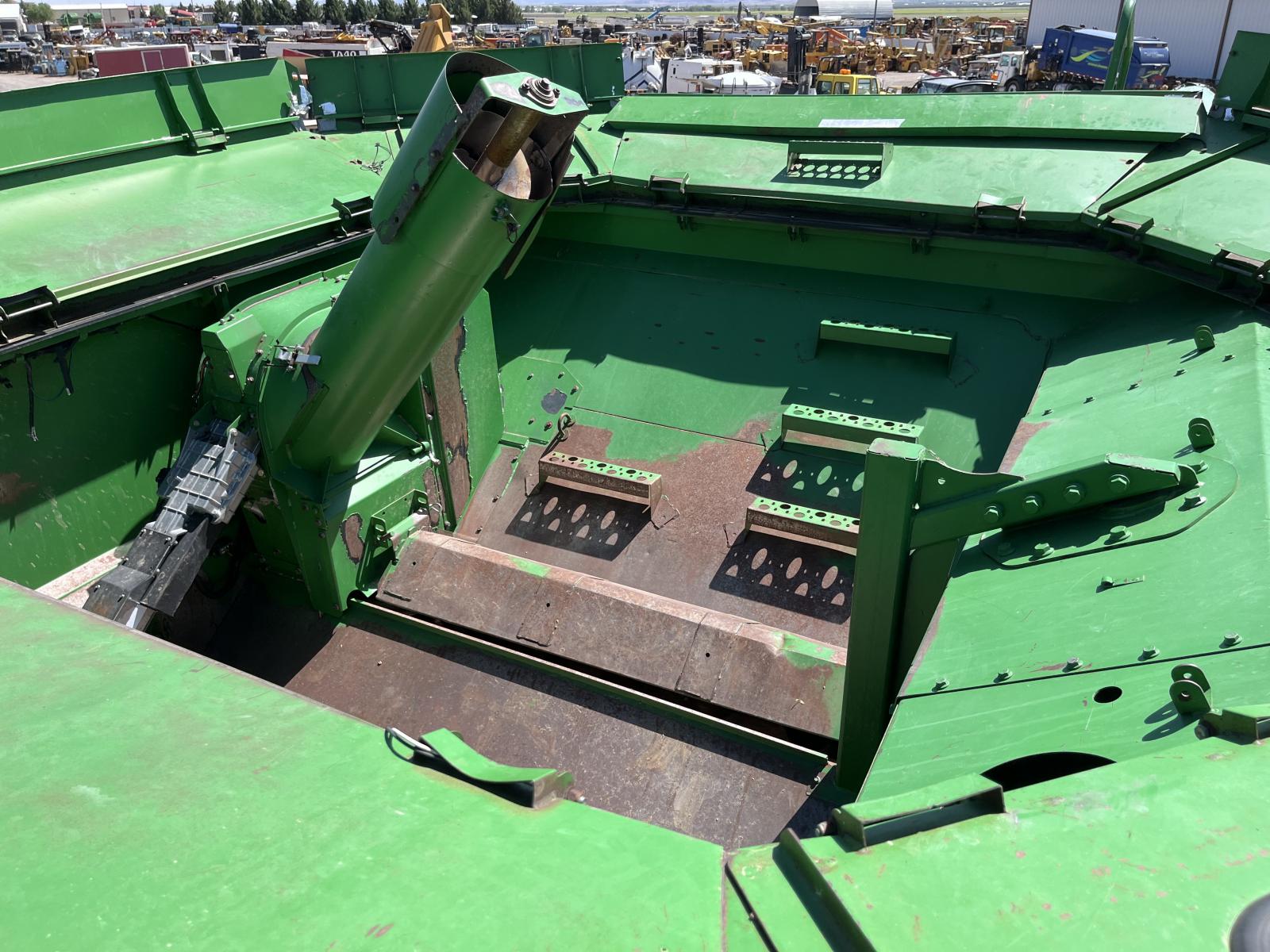 ./imagenes/INVOICE/2019/14419/COSECHADORA JOHN DEERE 9860 STS (25).JPG